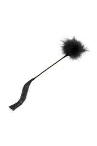 LATIGO CON PLUMA