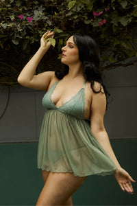 BABYDOLL NOUR