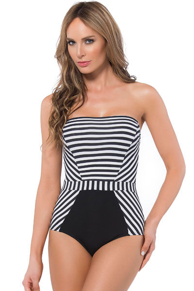TRAJE DE BAÑO BOMBON
