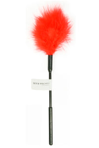 PLUMA  ROJA
