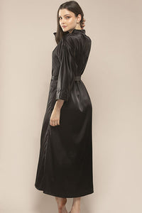 BATA MAXI DE SEDA CON ENCAJE